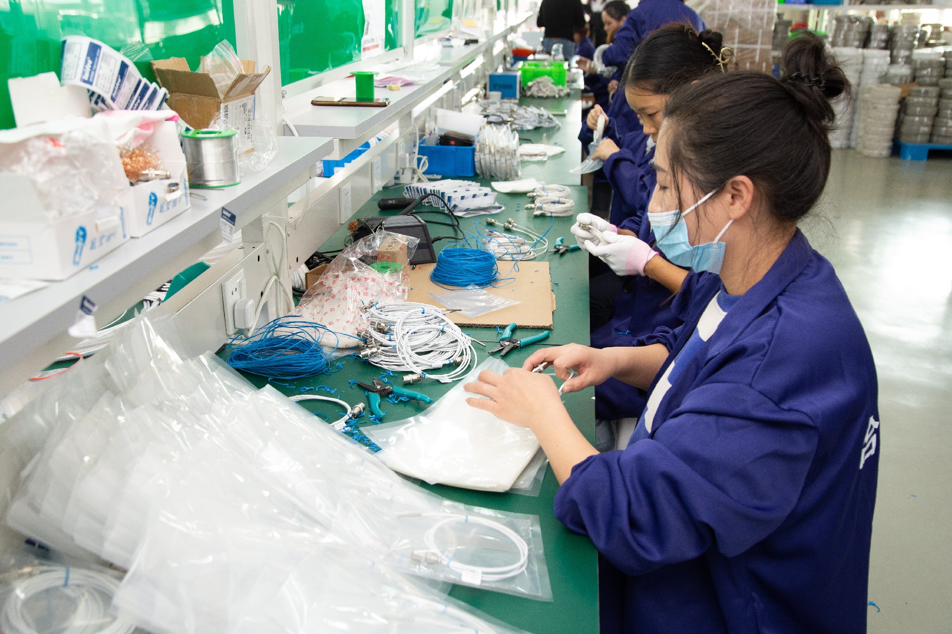 1720409292411672